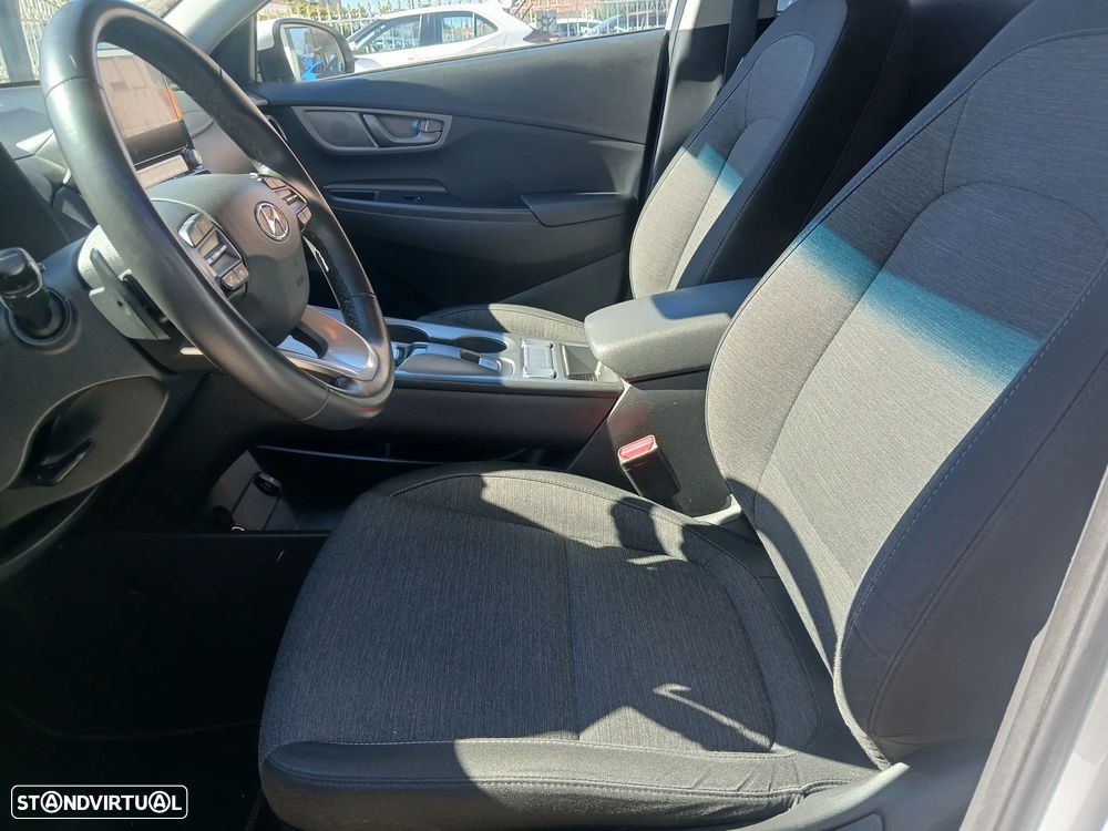 Hyundai Kauai - 12