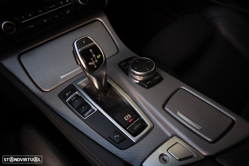 BMW 525 d Pack M Auto - 33