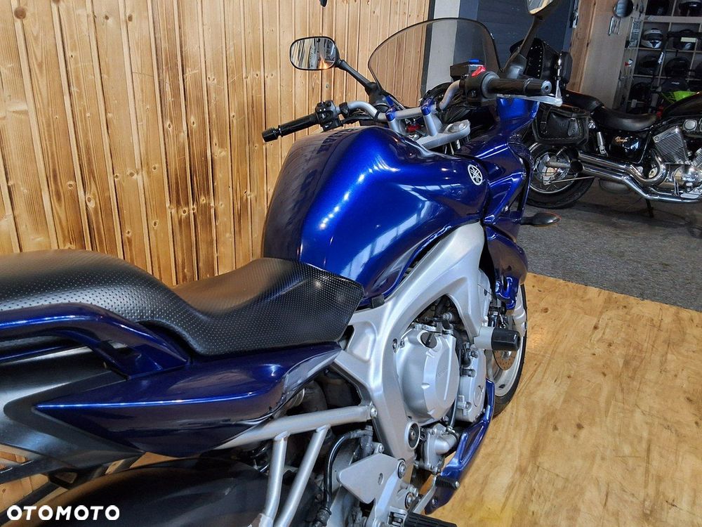 Yamaha FZ6 - 17