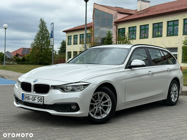 BMW Seria 3 318d Sport Line Shadow