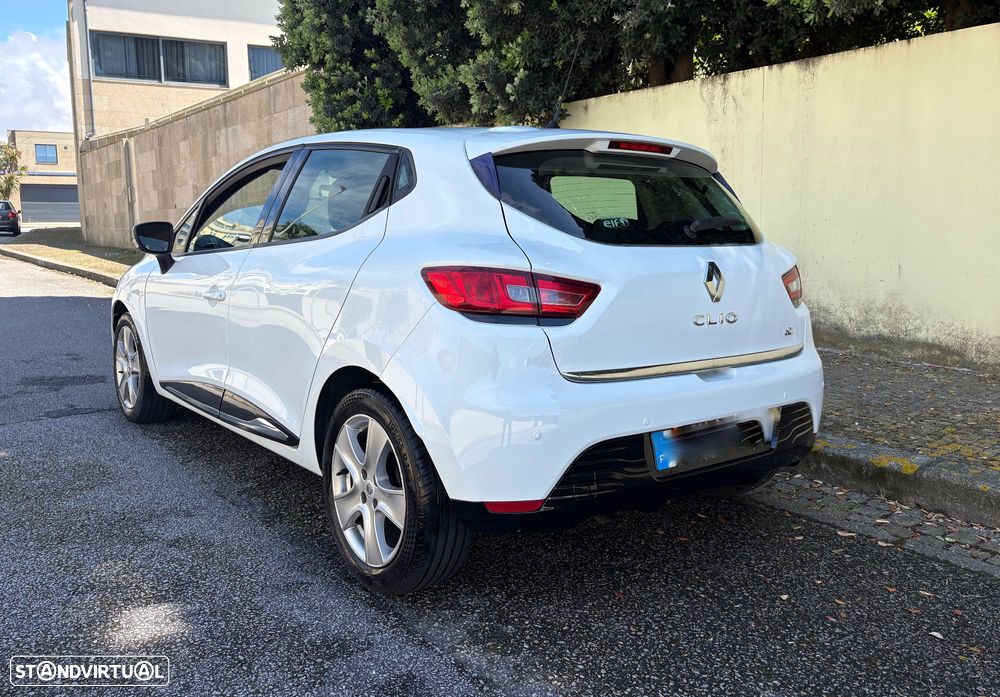 Renault Clio 1.5 dCi Dynamique S - 13