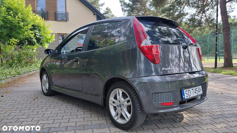Fiat Punto - 4