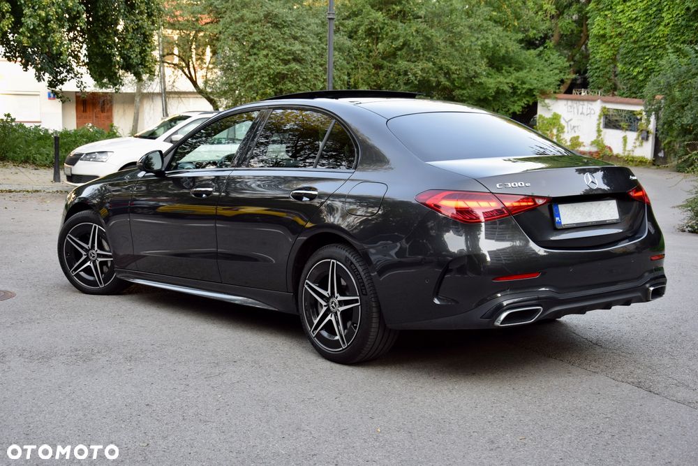 Mercedes-Benz Klasa C 300 e PHEV 4-Matic AMG - 7