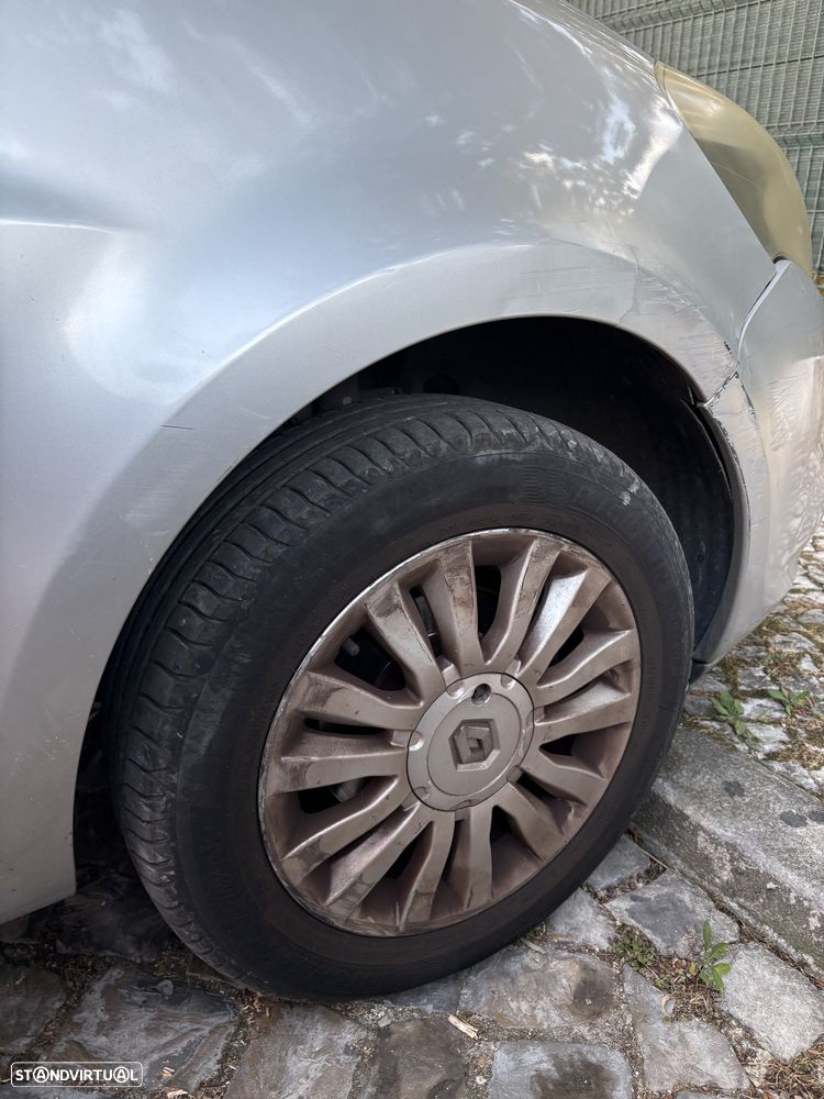 Renault Clio Break - 8