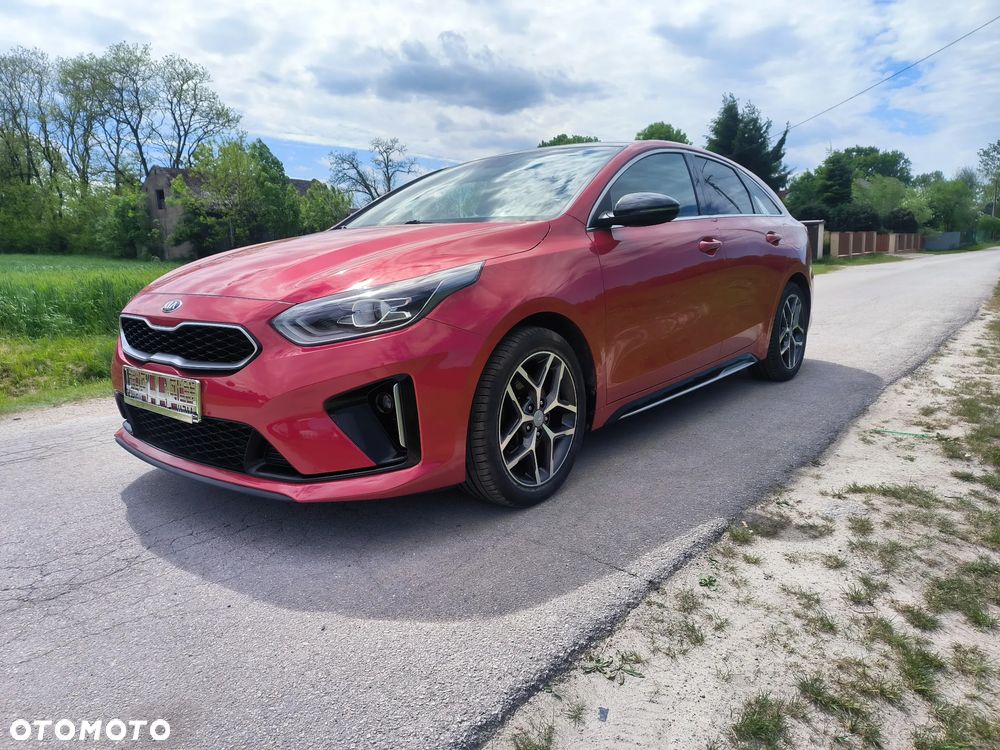 Kia ProCeed - 15