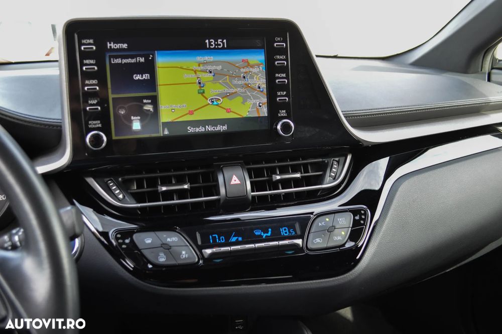 Toyota C-HR 1.8 Hybrid Business Edition - 16