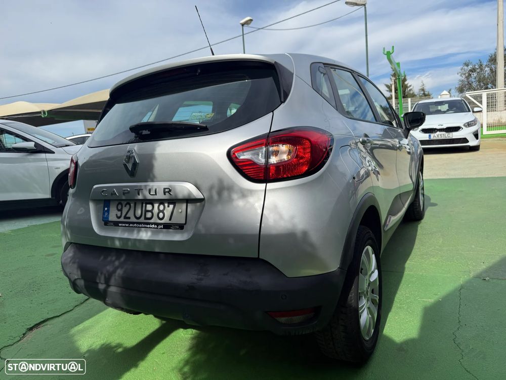 Renault Captur 1.5 dCi Exclusive - 8