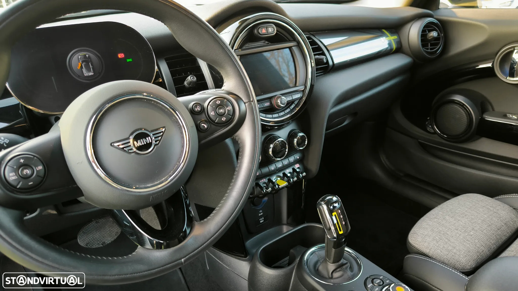 MINI 3 Portas Cooper SE Premium P. Yours - 8