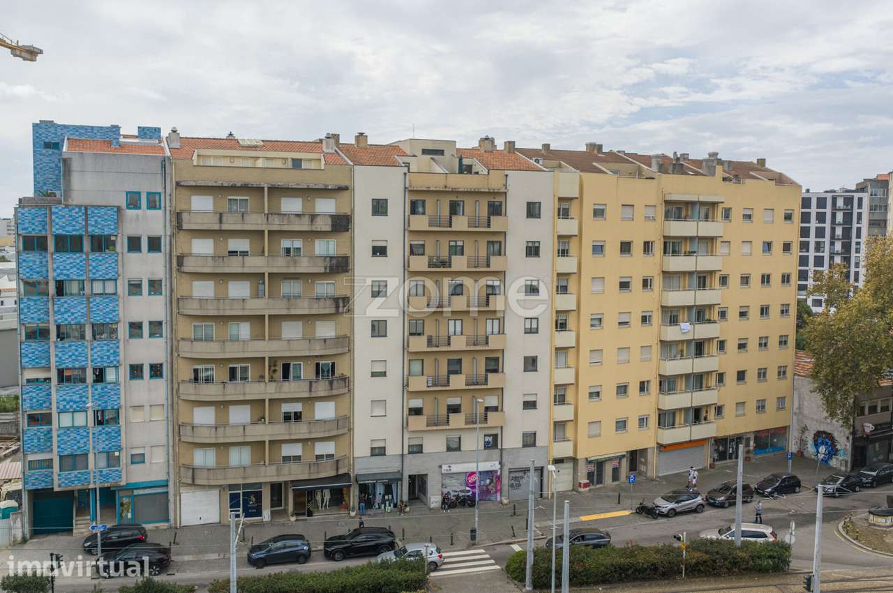 Apartamento T2 Duplex Câmara Matosinhos - Grande imagem: 4/35