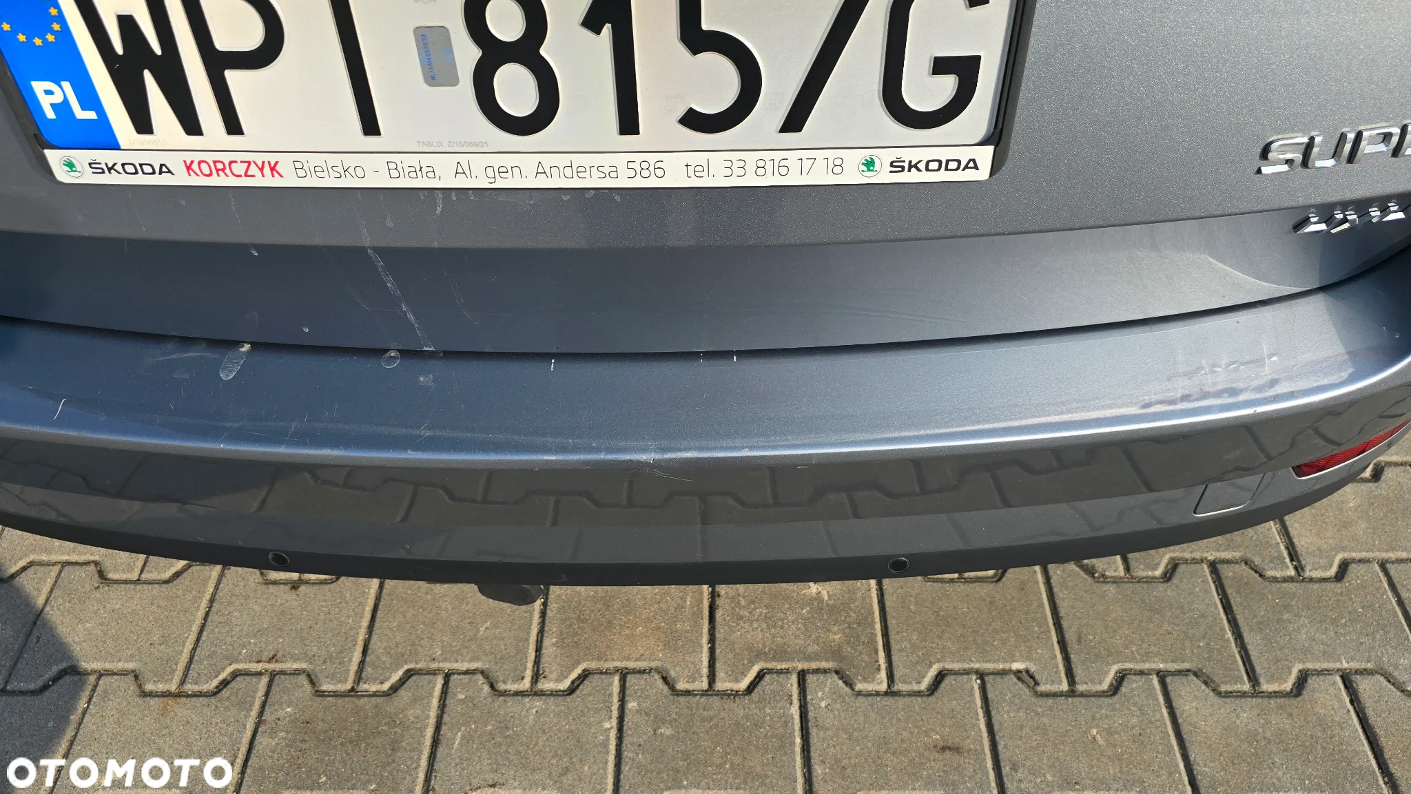 Skoda Superb 2.0 TDI L&K DSG - 20