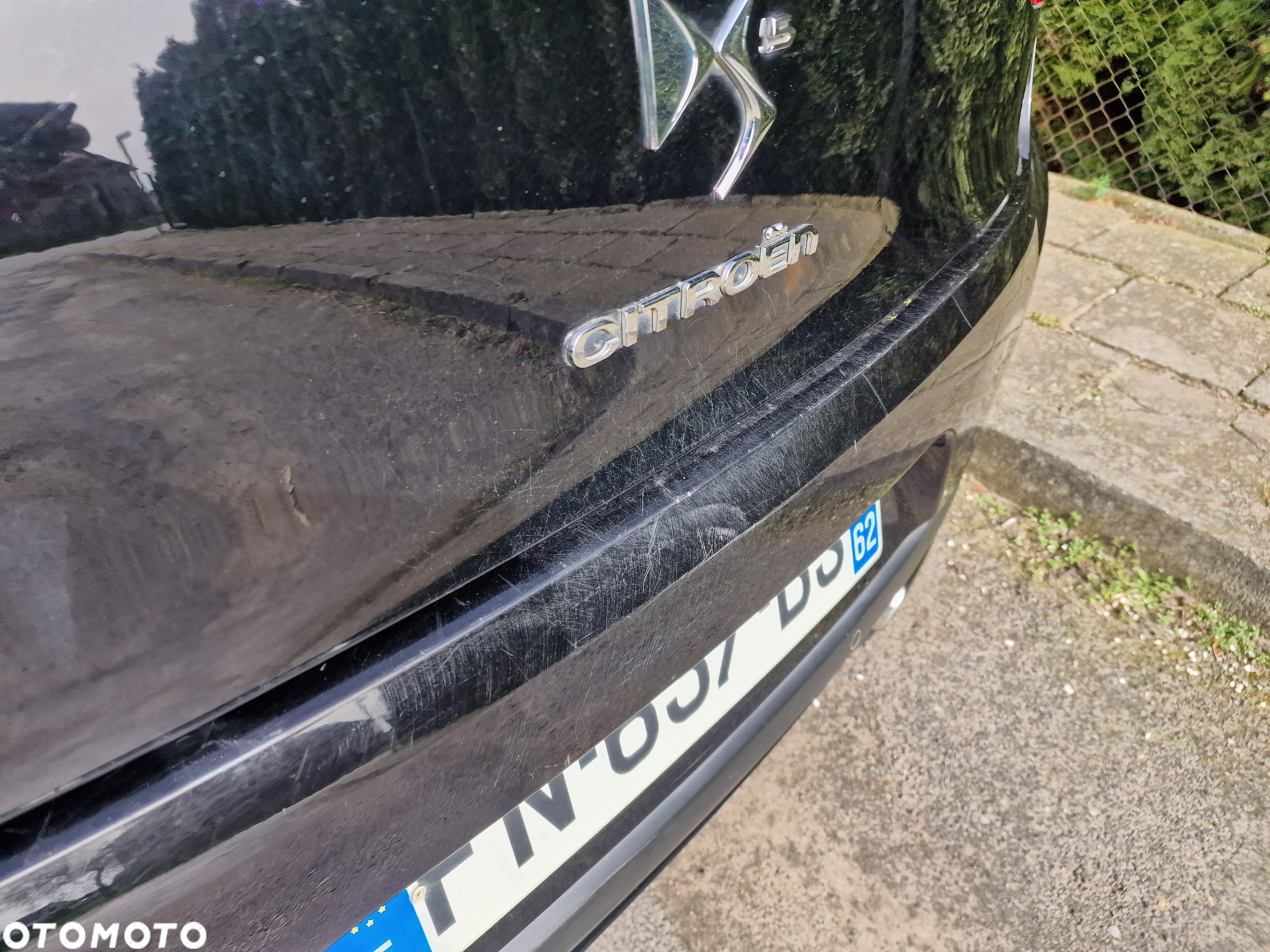 Citroën DS5 e-HDi 115 EGS6 SoChic - 36