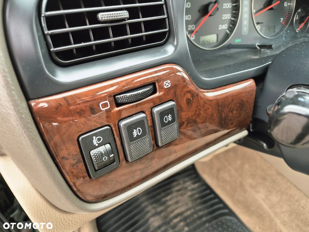 Subaru Outback 3.0 H6 - 18