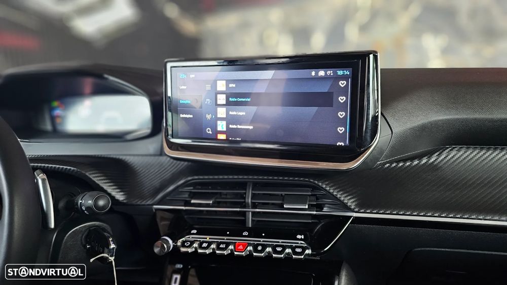 Peugeot 208 1.2 Hybrid Allure e-DCS6 - 16