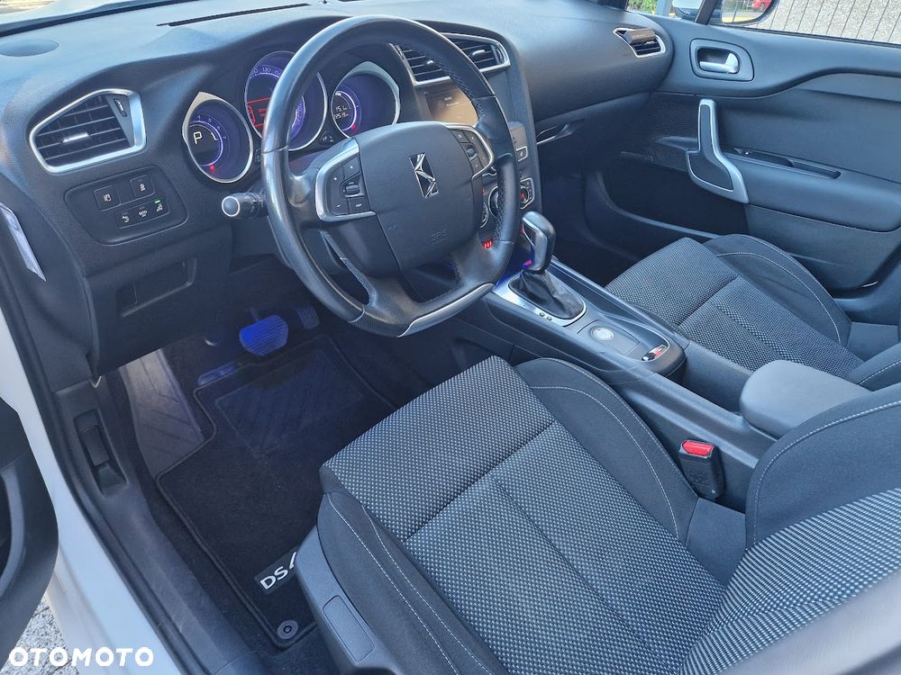 DS Automobiles DS 4 - 22