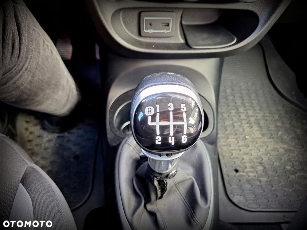 Fiat 500L 1.4 16V Lounge - 20