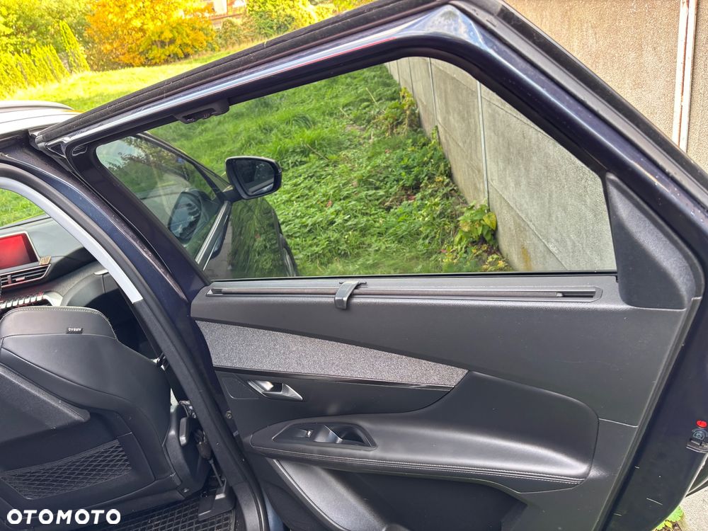 Peugeot 5008 1.6 BlueHDi Allure 7os - 29