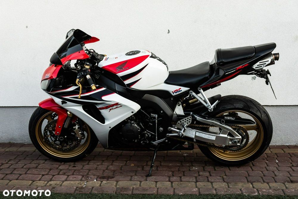 Honda CBR - 6