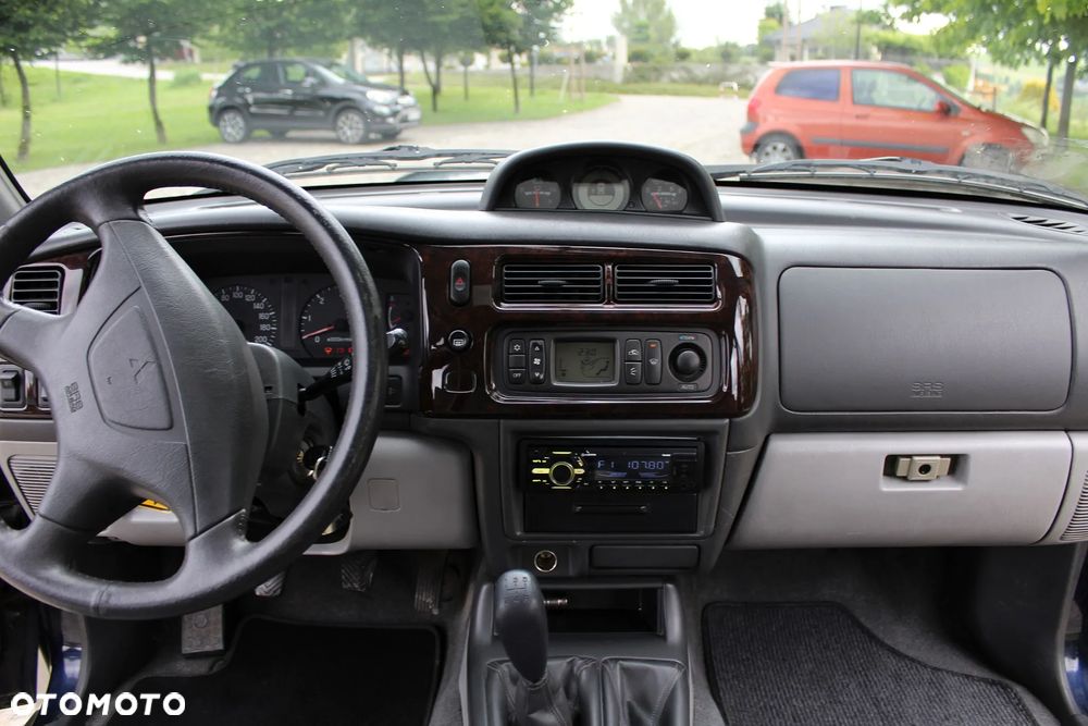 Mitsubishi Pajero Sport 2.5 TD Classic - 34