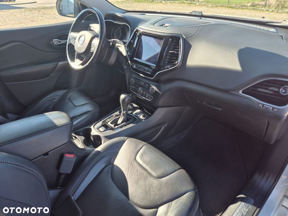 Jeep Cherokee 2.2 MJ II Active Drive II Automatik Overland - 19