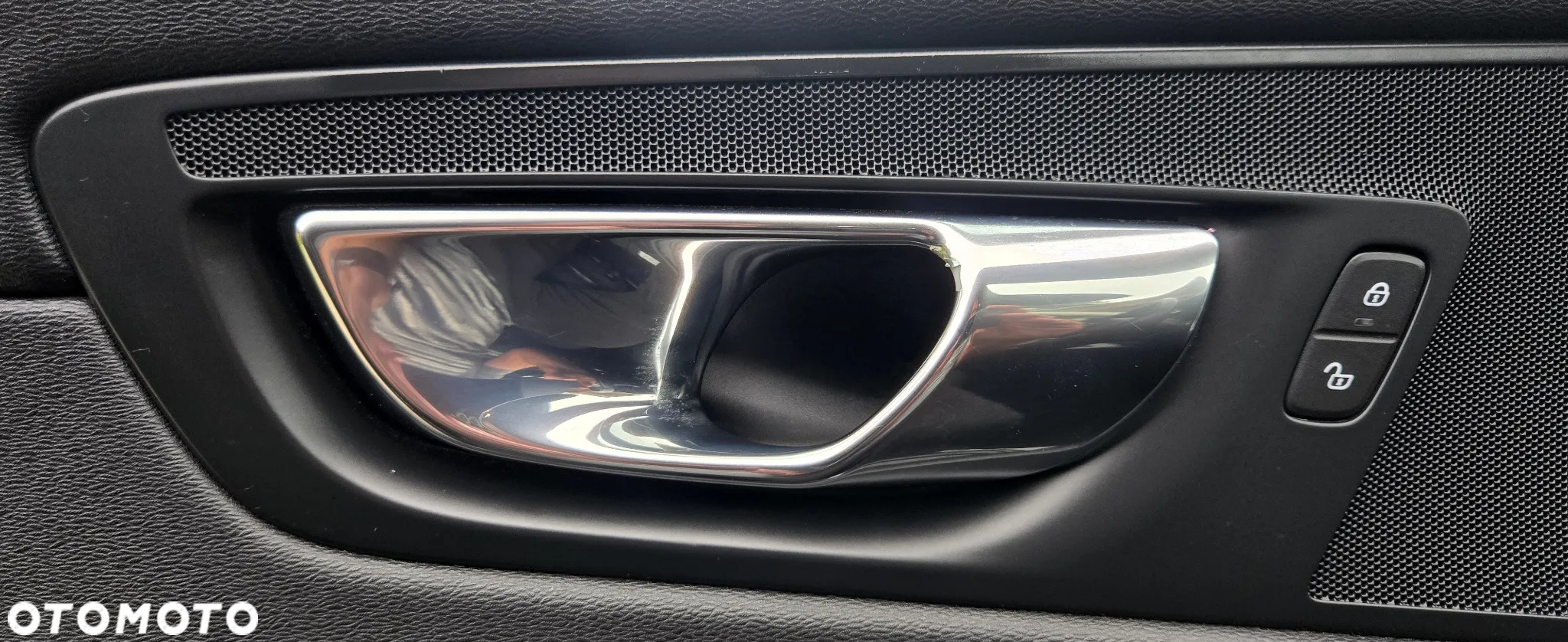 Volvo XC 60 B4 D Geartronic Momentum Pro - 32