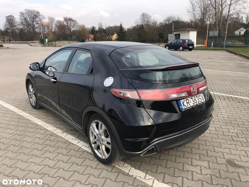 Honda Civic 1.8 Comfort - 4