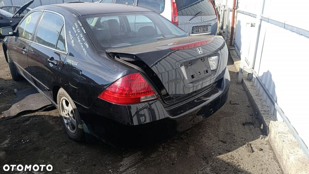 35925 Honda Accord VII wersja Ameryka model od 03-07 silnik 3.0 241 km J30A4 skrzynia D6AK lakier B92P - 6