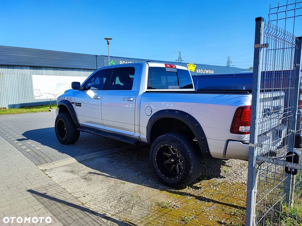 RAM 1500 Crew Cab Sport - 2