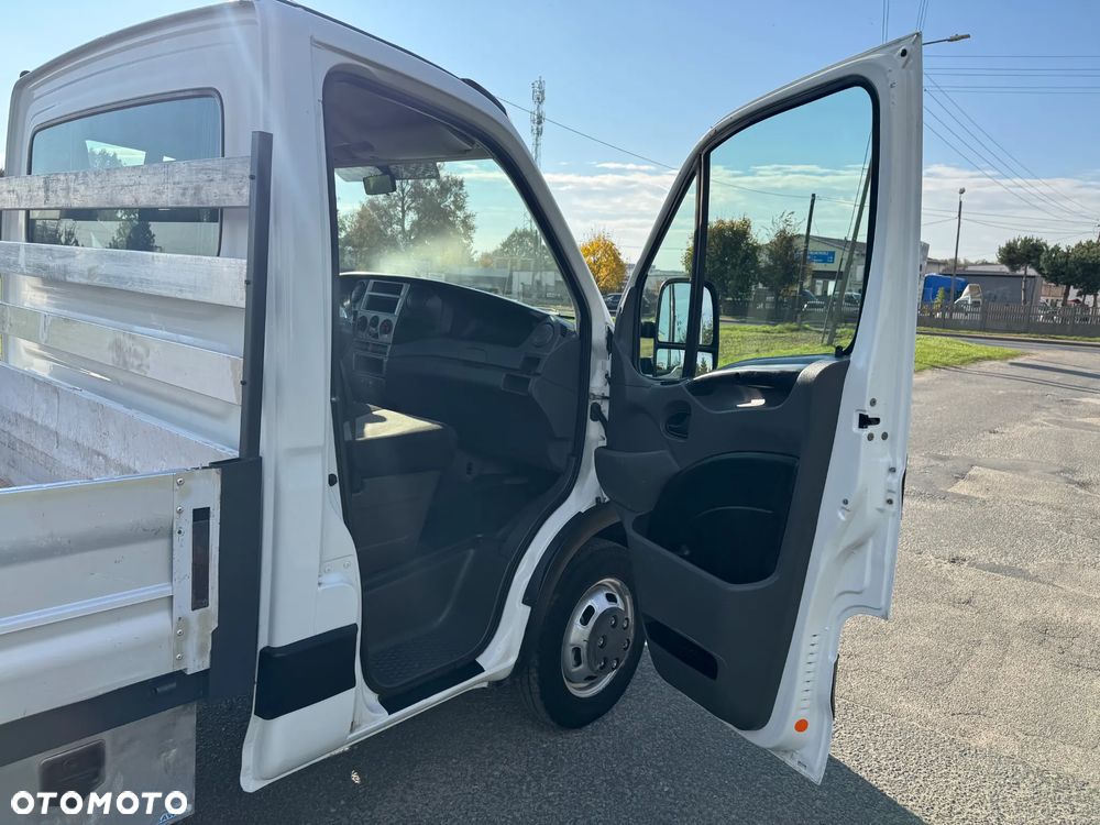 Iveco 35C15 * 3.0 / 150KM * Skrzyniowe * Rozstaw osi: 3.75 * Rama do zabudowy * - 27