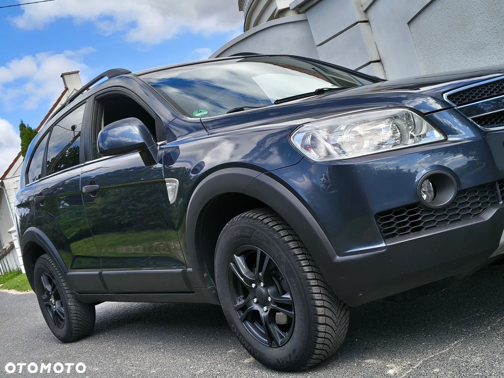 Chevrolet Captiva 2.4 2WD 5 Sitzer LS - 18