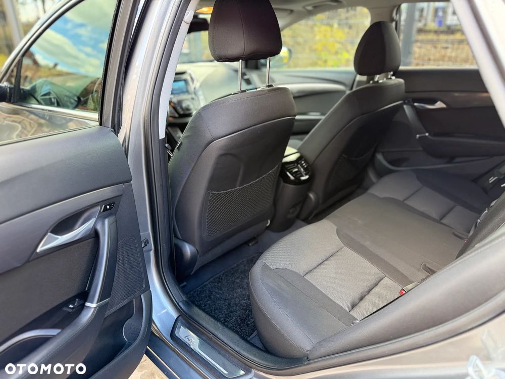 Hyundai i40 i40cw 1.7 CRDi Automatik Premium - 29