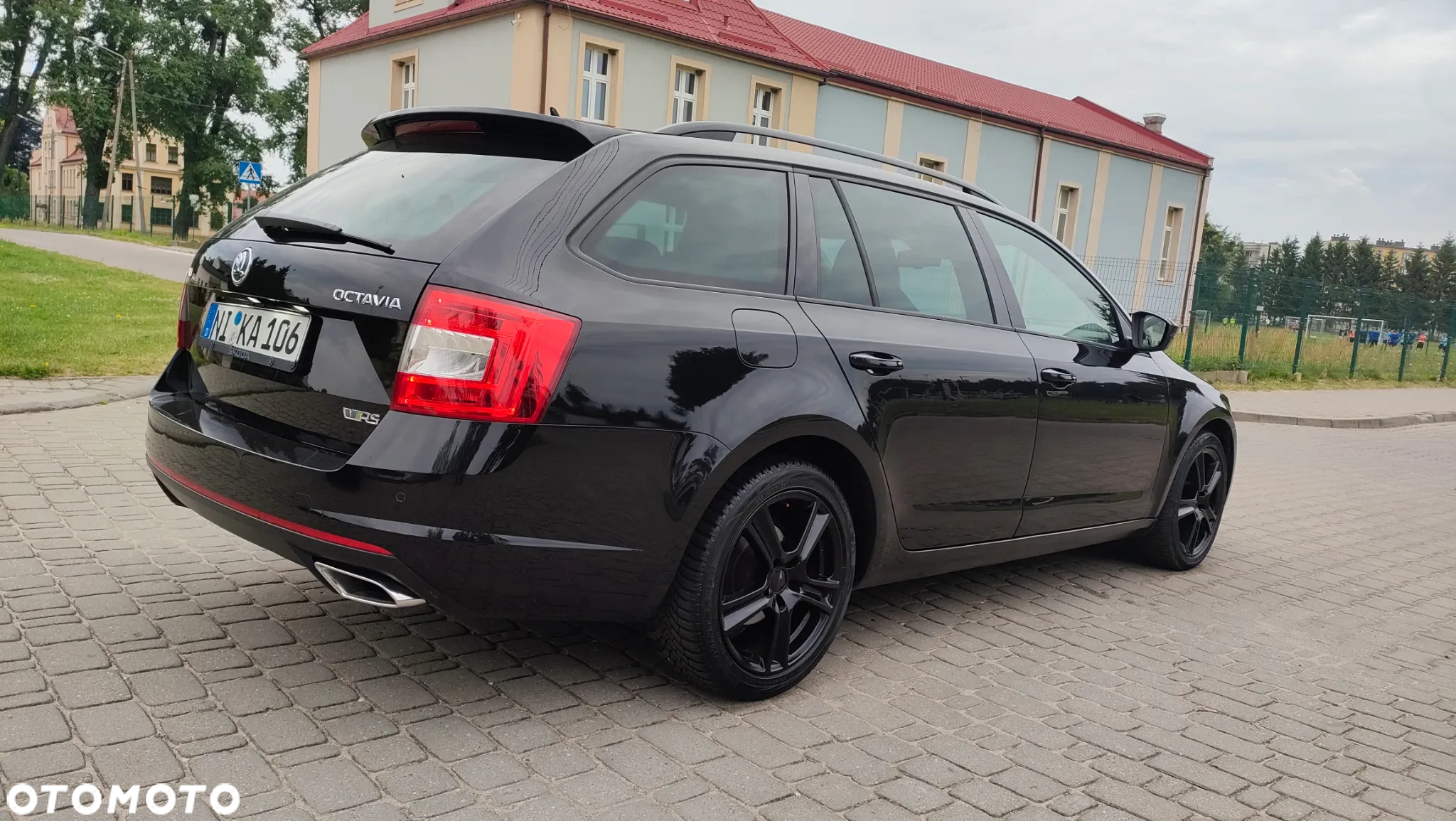 Skoda Octavia Combi 2.0 TDI RS - 5