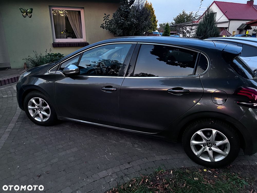 Peugeot 208 1.6 BlueHDi Active S&S - 7