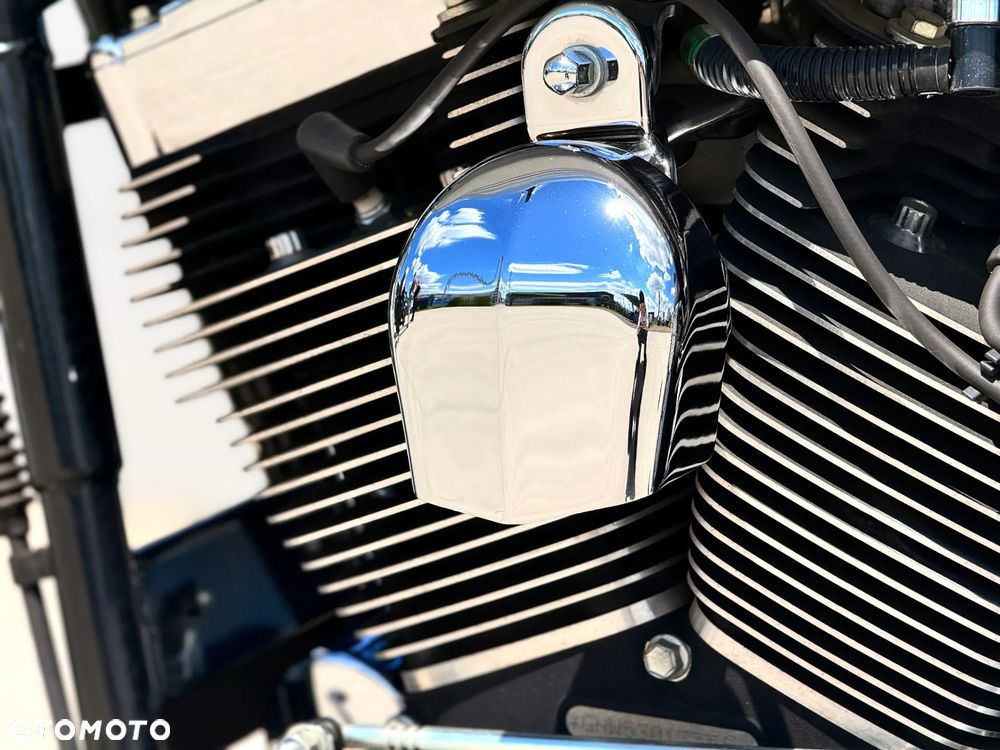 Harley-Davidson Dyna Low Rider - 14