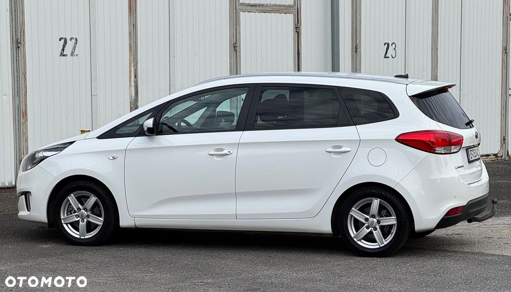 Kia Carens 1.7 CRDi 115 Dream Team Edition - 16