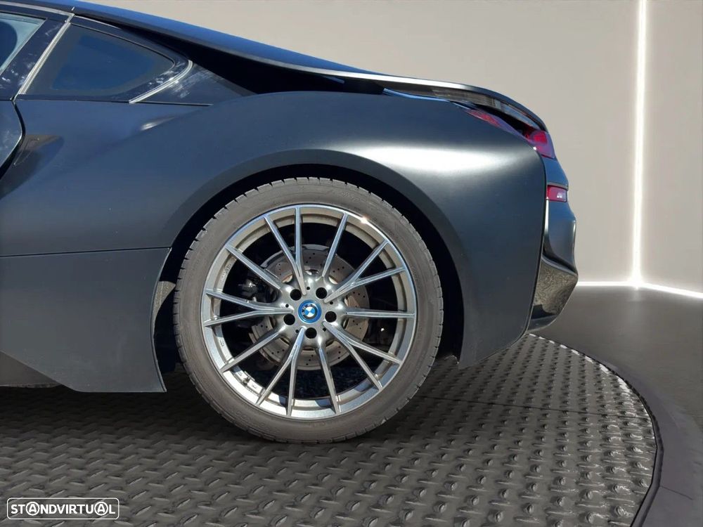 BMW i8 - 23