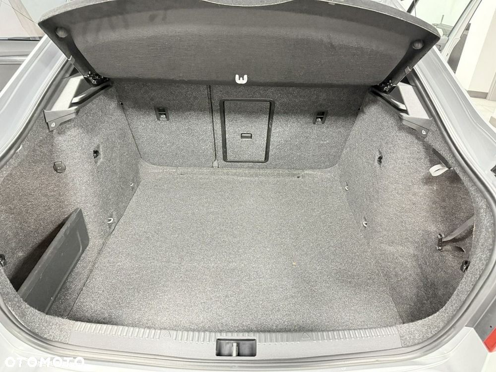 Skoda Octavia 2.0 TDI RS - 39