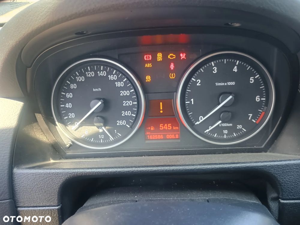 BMW X1 sDrive18i xLine - 8
