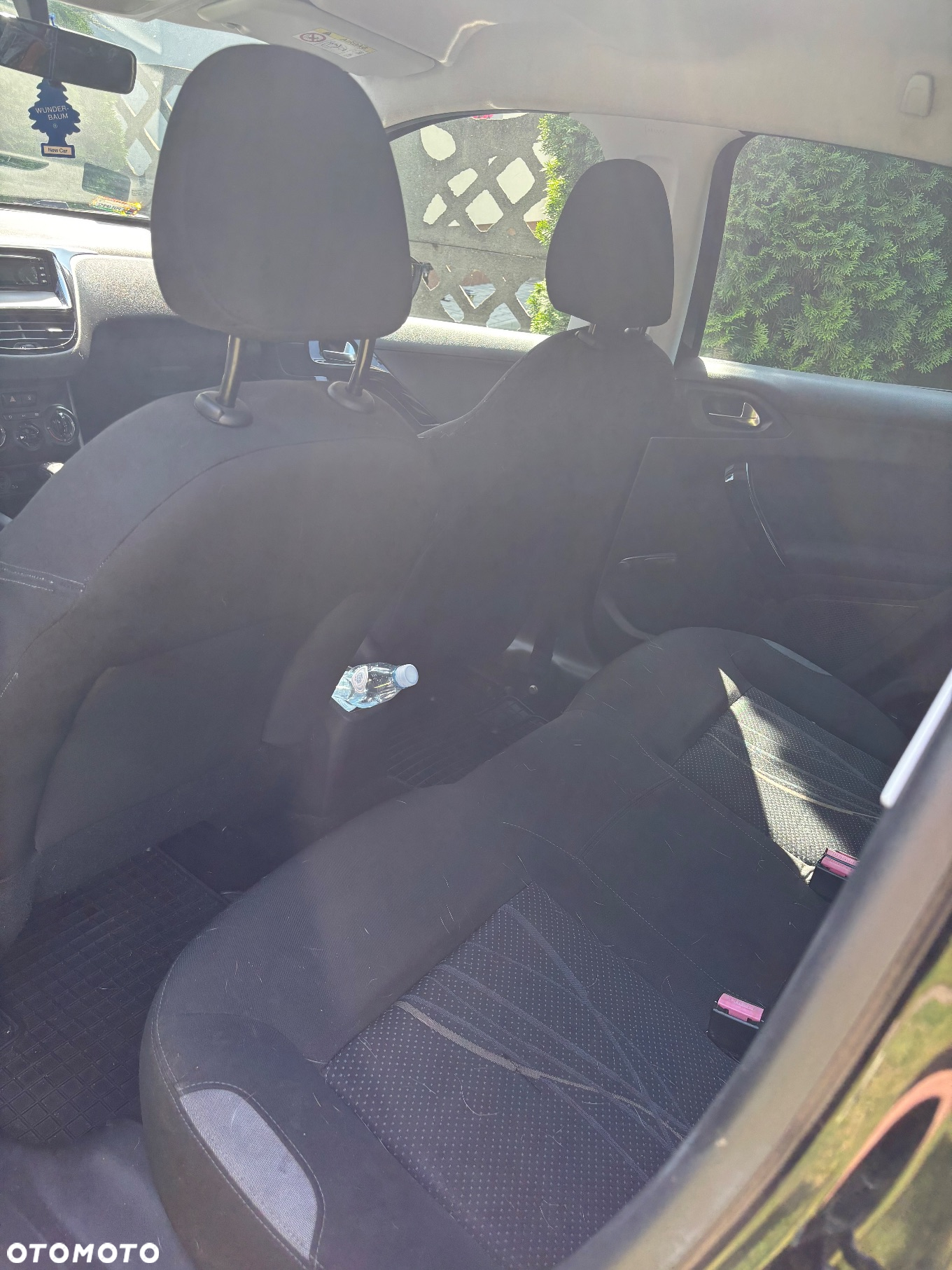 Peugeot 208 1.4 HDi Active - 17