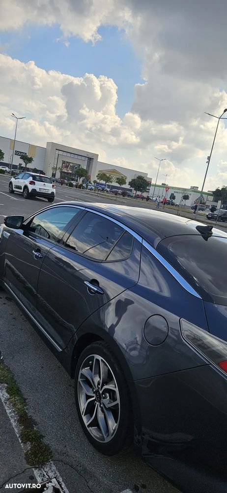 Kia Optima - 6