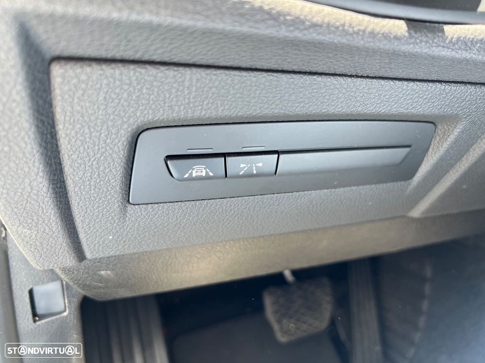 BMW 120 d Advantage Auto - 15