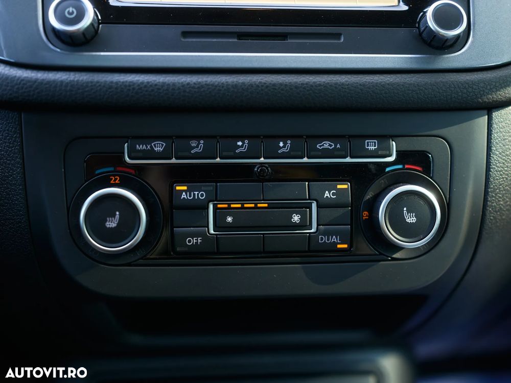 Volkswagen Tiguan - 19