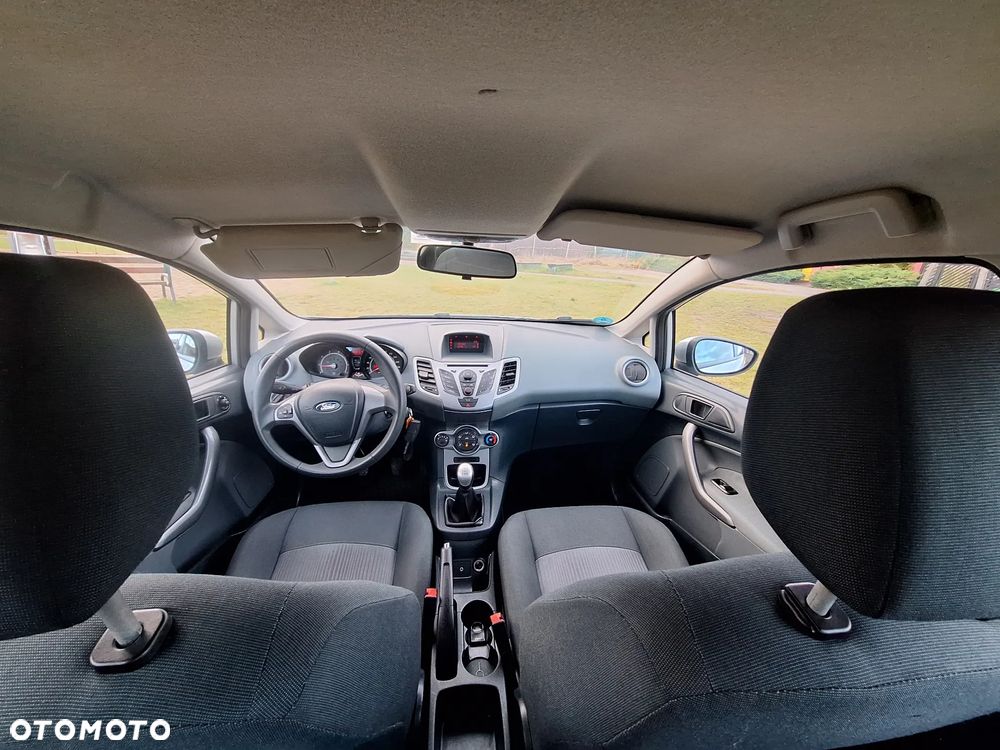 Ford Fiesta 1.25 Celebration - 28