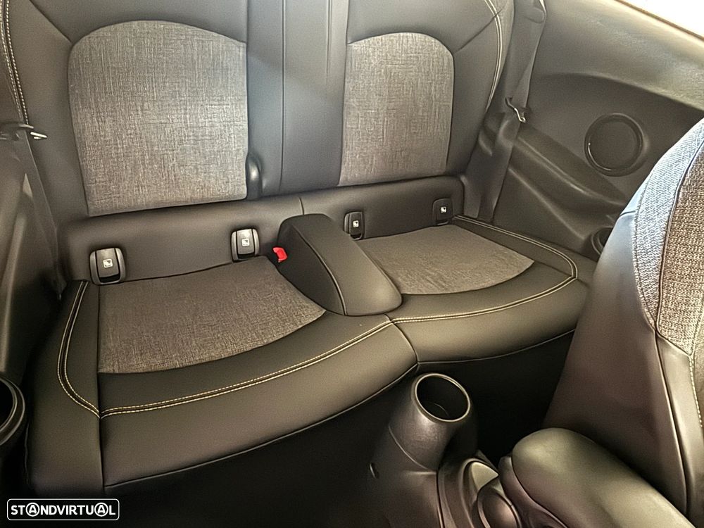 MINI 3 Portas Cooper SE Premium Yours - 17