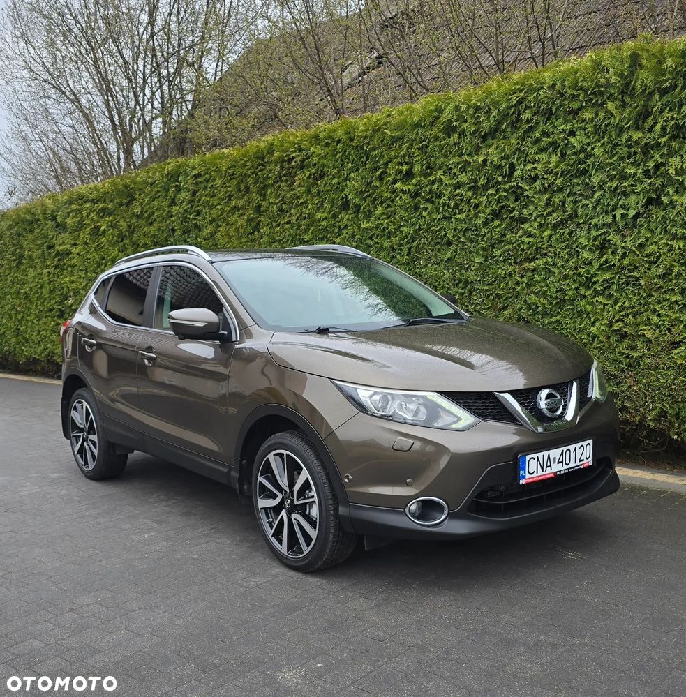 Nissan Qashqai - 2