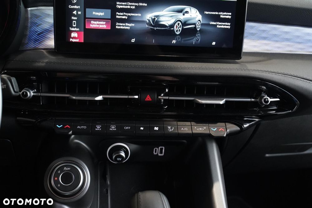 Alfa Romeo Tonale 1.5 T4 GSE mHEV Veloce DCT - 16