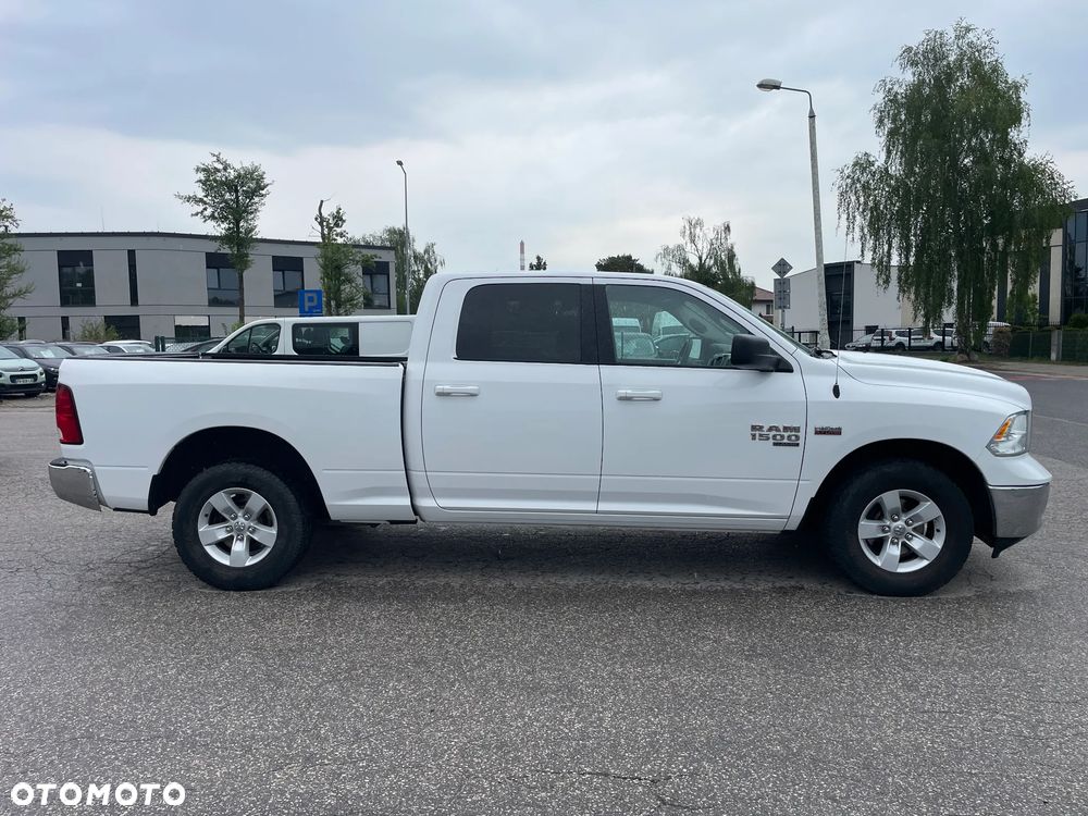 Dodge RAM - 8