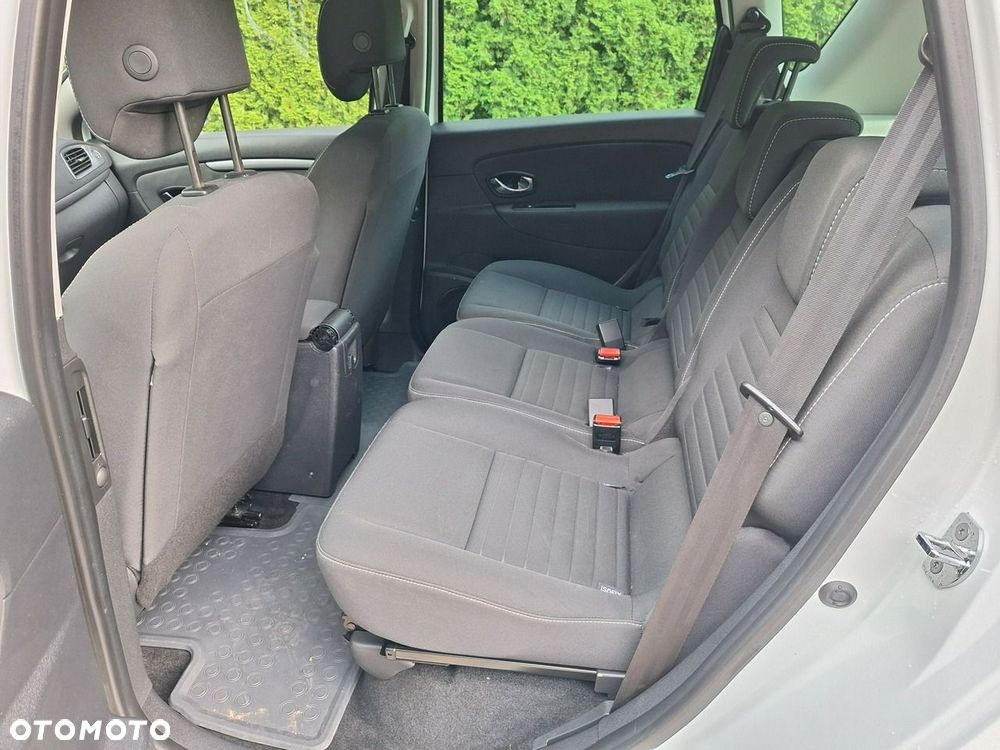 Renault Scenic - 13