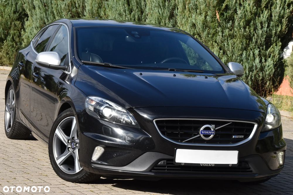 Volvo V40 II (2012-) D3 R-Design, 2016