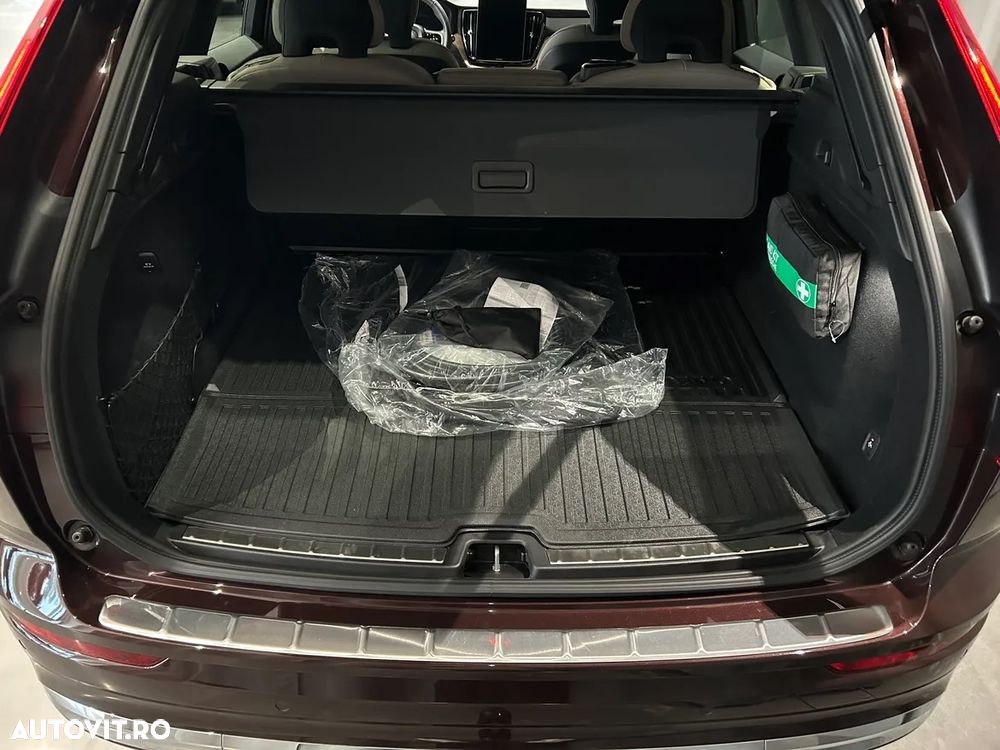 Volvo XC 60 T6 AWD AT PHEV Plus Bright - 15