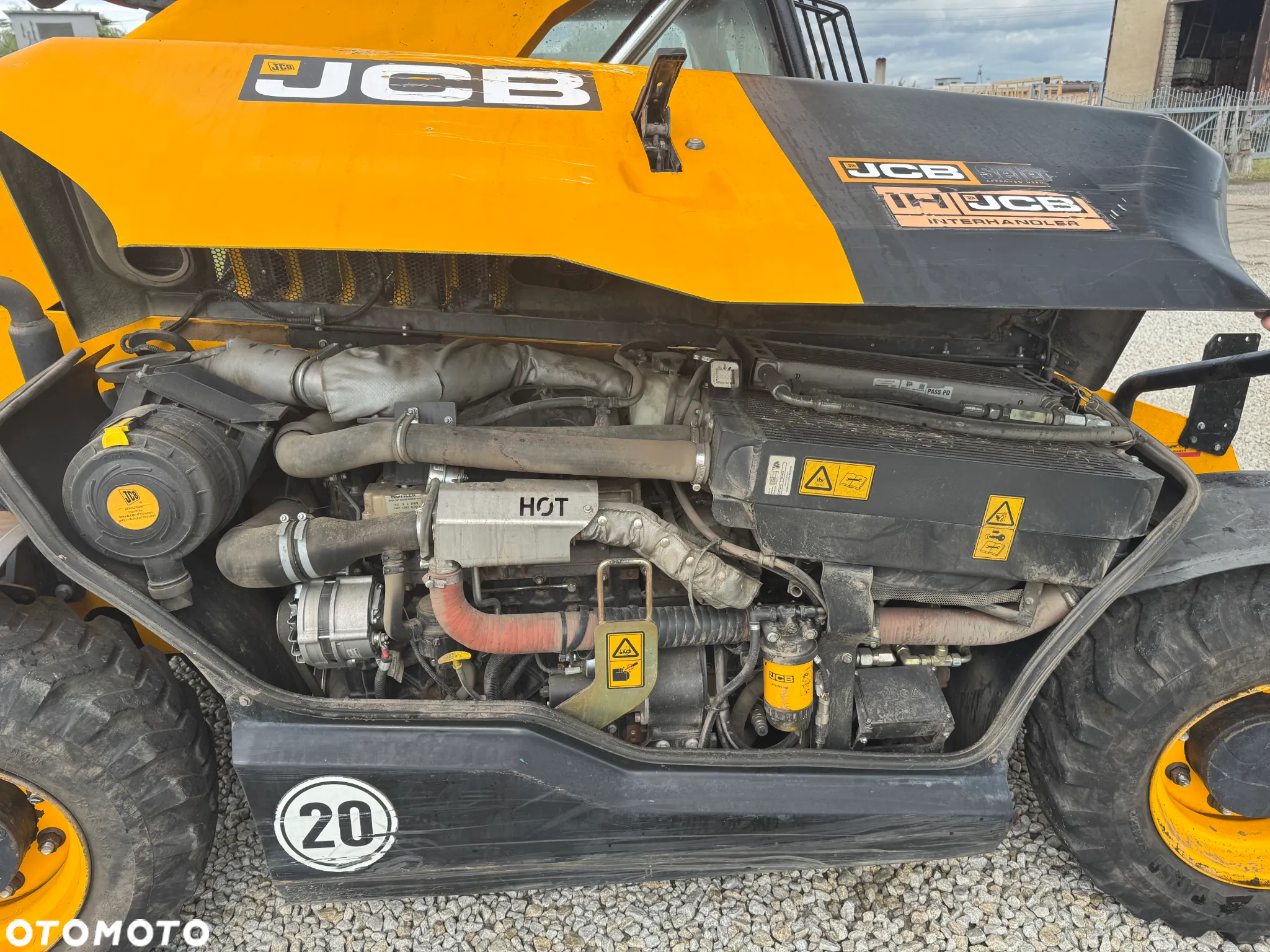 JCB 525-60T4 - 9